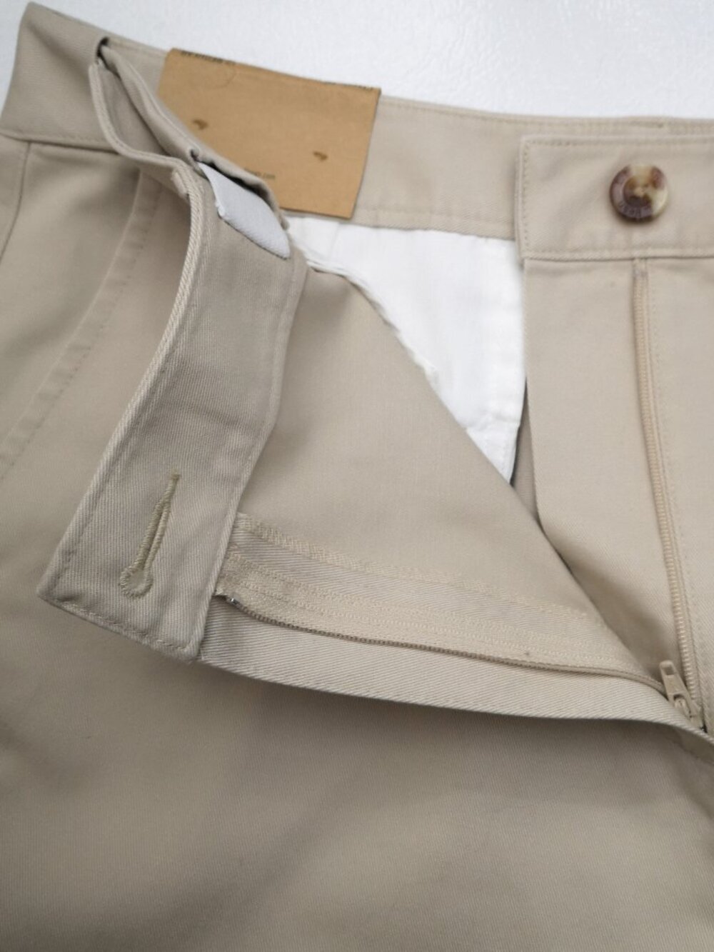 NWT L.L. Bean Classic Fit Ladies Size 12 Regular Light Tan Zipper & Button Pant - Picture 11 of 15